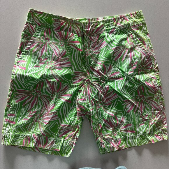Lilly Pulitzer Clipper Short - Cabana Pink - Sunnyside Lion - 12 - Picture 2 of 4